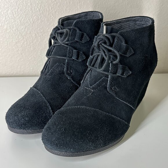 Toms Shoes - Toms Desert Wedge Size 9.5 Black